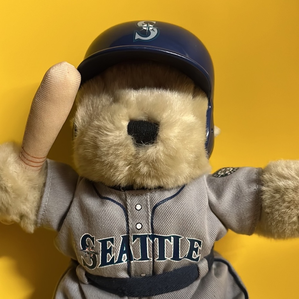 Seattle Mariners 2004 MLB Plush Bear BASEBALL vintage stuffed toy